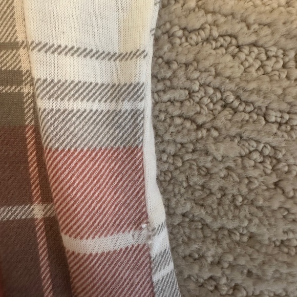 Super Soft Girls Plaid Top size 12 NWOT - Picture 3 of 3